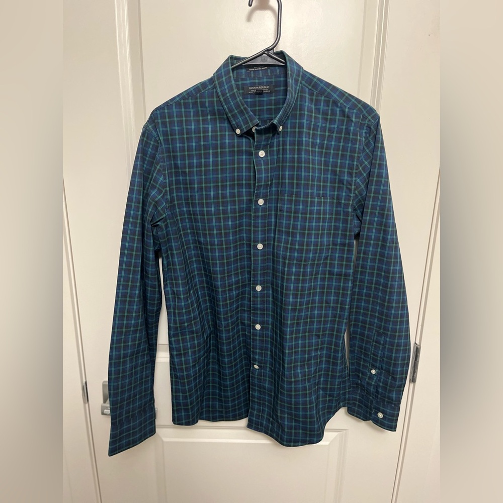 Banana Republic Slim Flex Fit men's long-sleeve shirt in size M